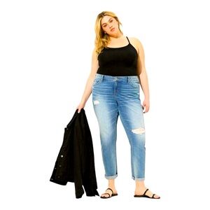 Torrid Boyfriend Mid Rise Boyfriend Jean Size 14S (14 Short)